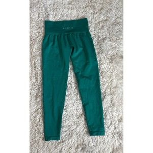 NVGTN leggings size medium